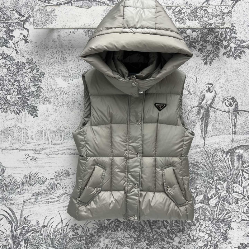 Pra*a gilet